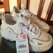 Кросівки білі нові 36 розмір