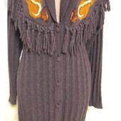 Оригінальний вовняний кардиган із вишивкою