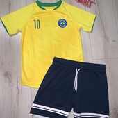 Відмінний стан.Спортивний комплект на 9-10років.