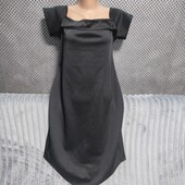 Симпатичное нарядное платье, р.44/46(евро)