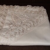 Вишукана велика скатерка