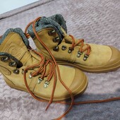 дитячі ботинки розмір 37 по стелькі 23 см