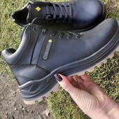 Зимові черевики чоботи ботинки натуралтна шкіра хутро кожа кросівки 40р 26см