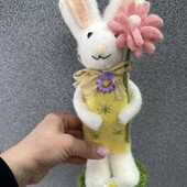 263. Великодній декор з вовни