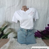 Футболка з вишивкою