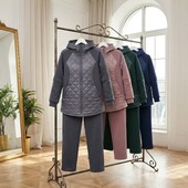 Стильний теплий якісний костюм двійка на пишні форми.