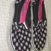 Vans us 7.5 women