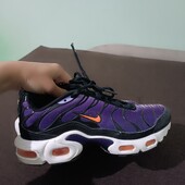 Кросівки Nike Air Max plus og violet по бірці 36,5 йдуть на повний 37 розмір устілка 23,5см