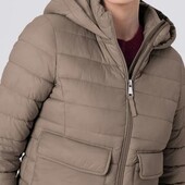 Демисезонная теплая легкая с капюшоном курточка.м.l. look