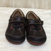 Кожаные туфельки для мальчикаи Clarks, стелька 13см