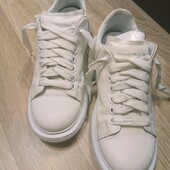Жіночі кросівки Alexander McQueen, 38 розмір