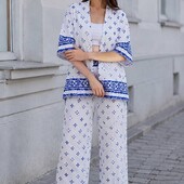 Жіночий білий літній лляний костюм