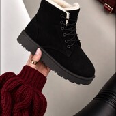 Теплі чорні жіночі черевики