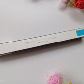 Jлівець для очей з металевим ефектом colour essence eye pencil від бренду H&M. 1 на вибір
